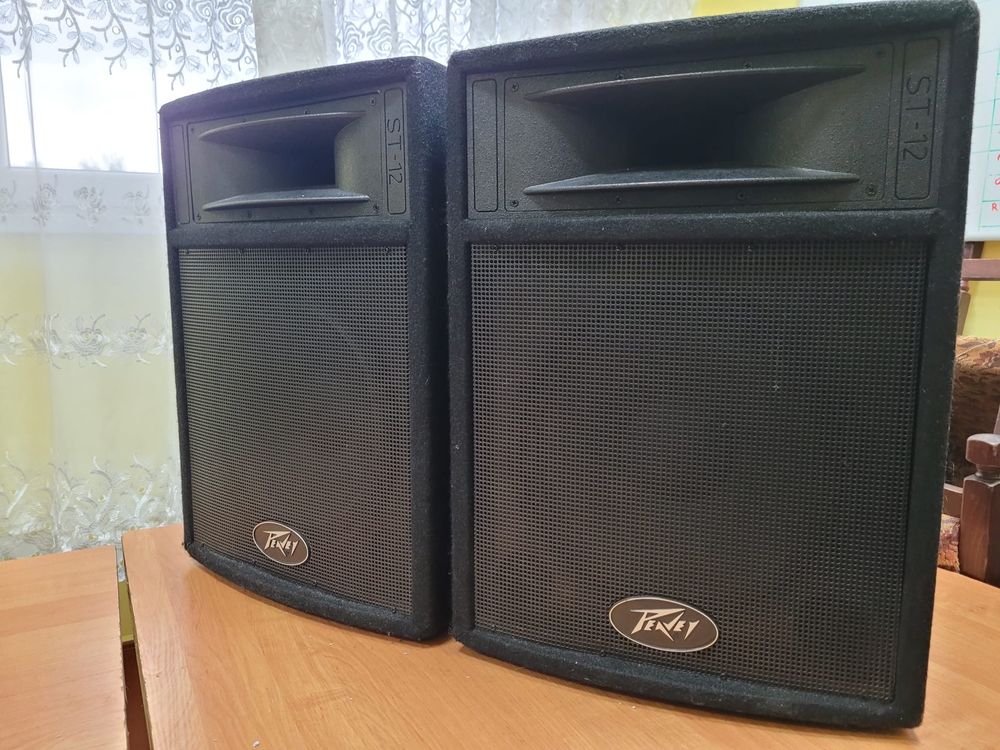 Zestaw Nagłośnieniowy PEAVEY MP600 wraz z Kolumnami  ST-12 SUPER STAN