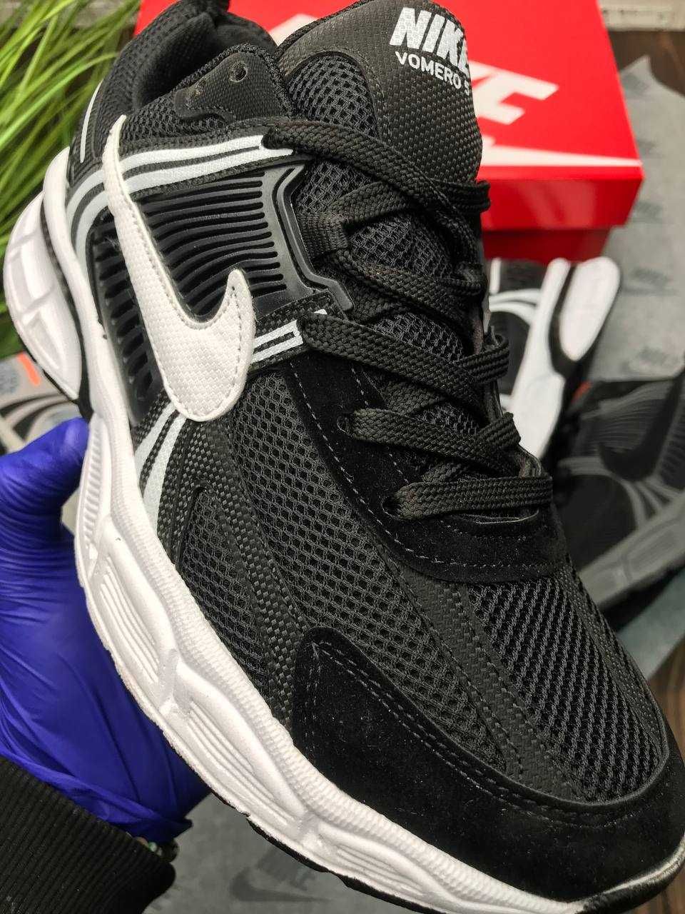 42 (26.5 см) 43 (27.5 см) Кроссовки Nike Zoom Vomero 5 Black White