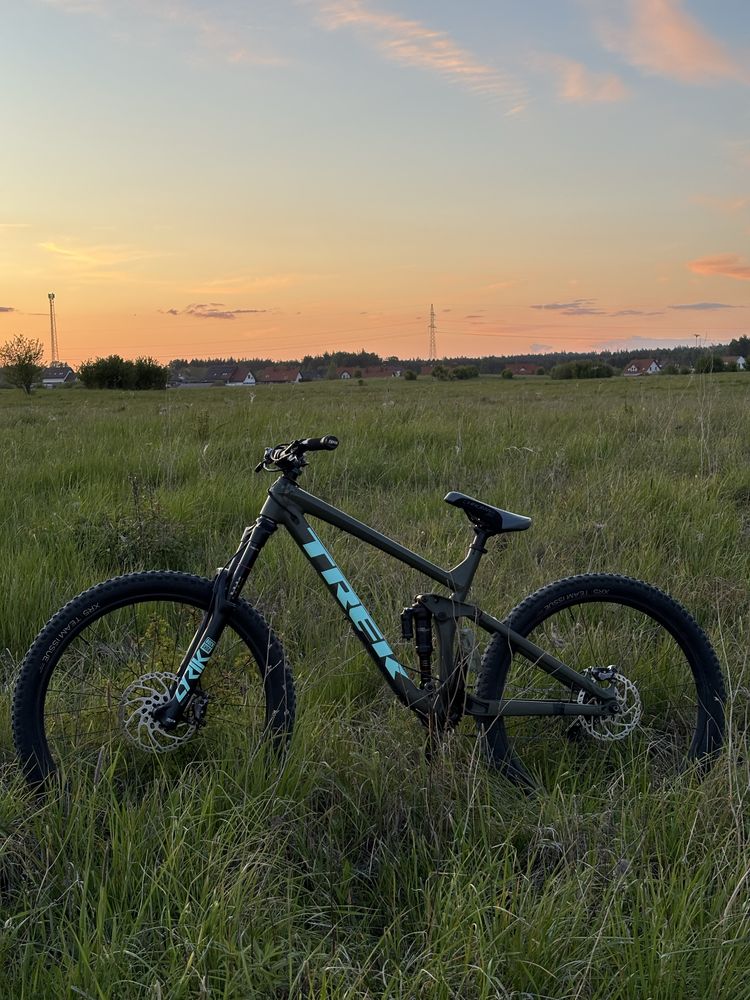 Sprzedam trek remedy 8 M/L slopduro reverse chromag ns bike decade