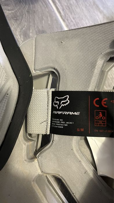 Peitoral fox airframe