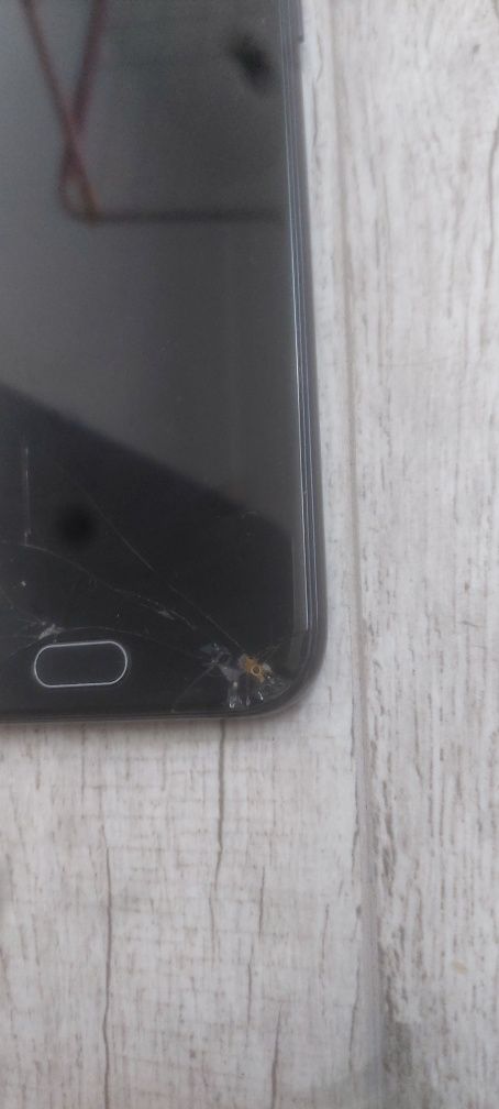 Telefon samsung galaxy J3 2017