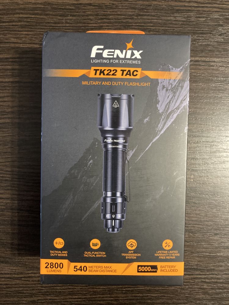 Ліхтар тактичний Fenix TK22TAC фонарь 2800 люмен!