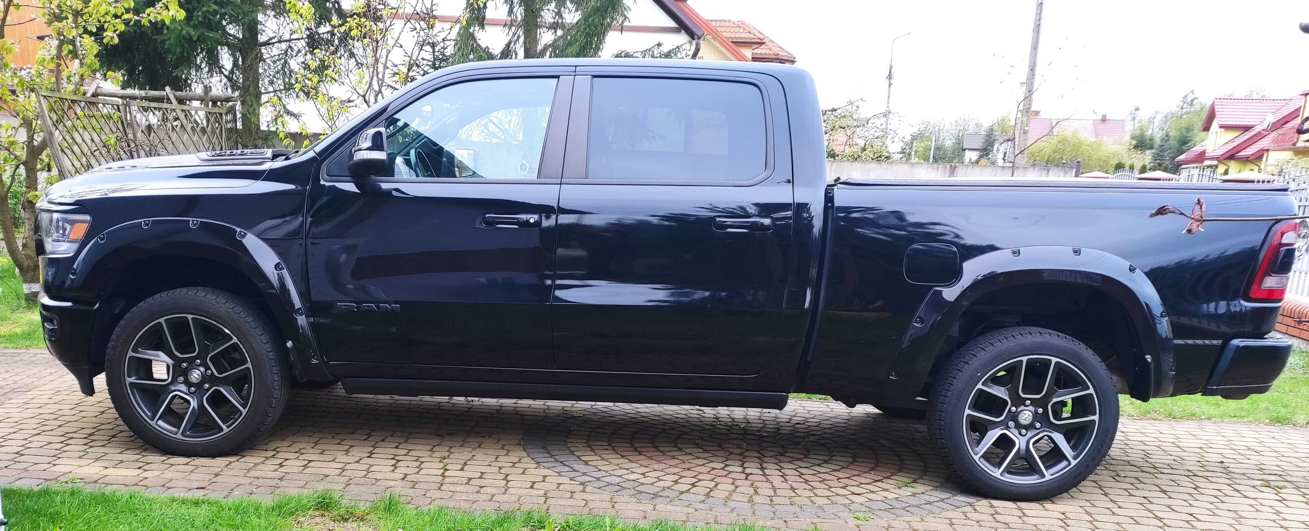 Dodge Ram 1500 Crew Cab Long Bed 5.7 Hemi +LPG 4x4 Night Edition