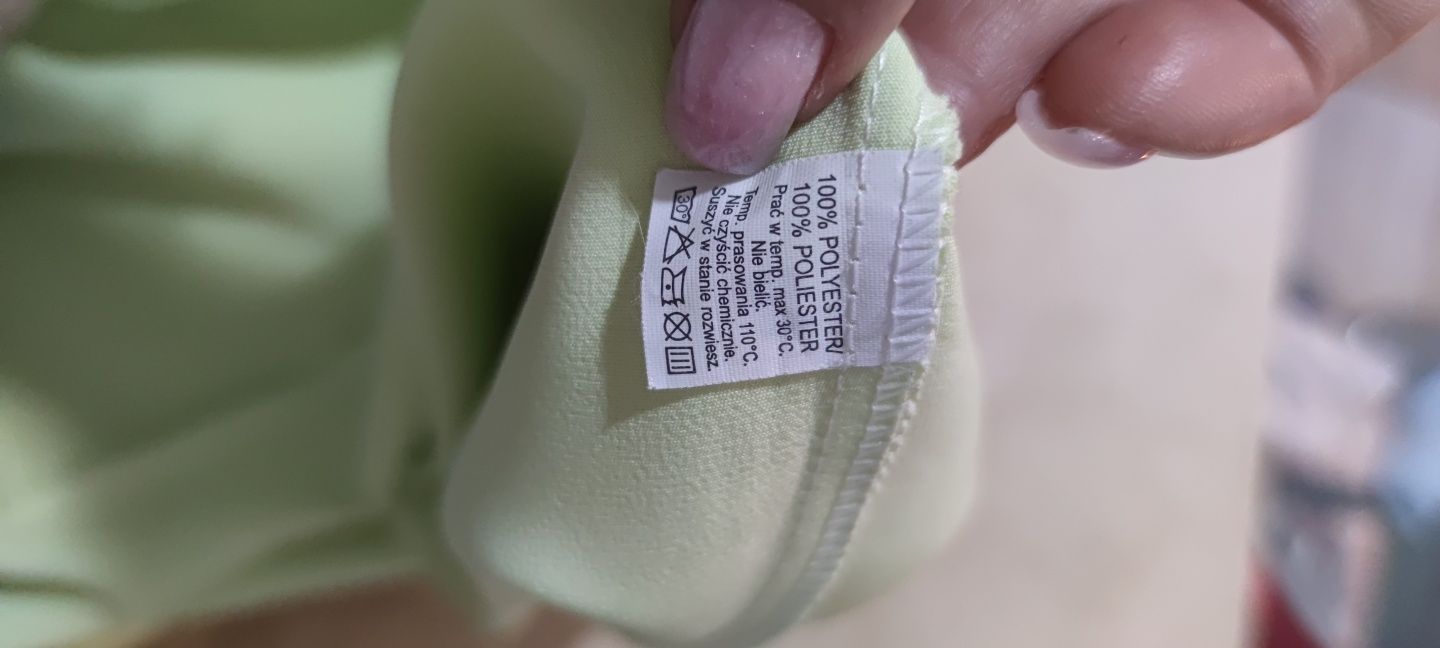 Limonkowa sukienka rozkloszowana Dartex