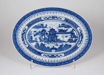 Travessa em porcelana azul e branca da China Cantão - 22 cm