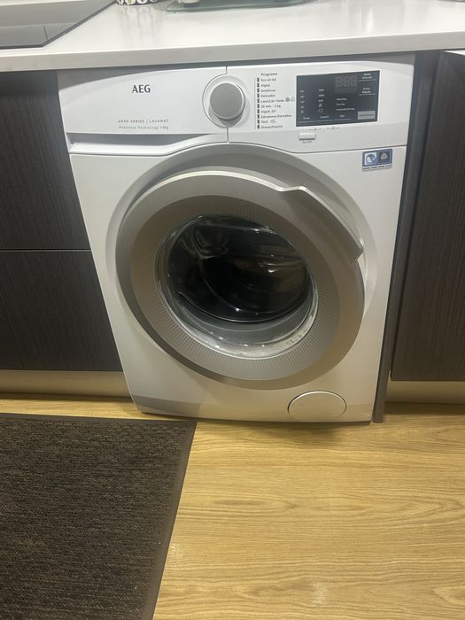Maquina lavar roupa AEG