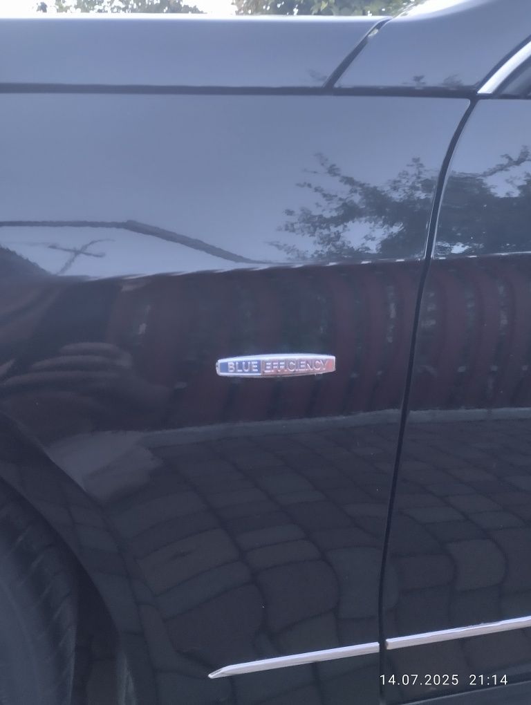 Mercedes Benz E200