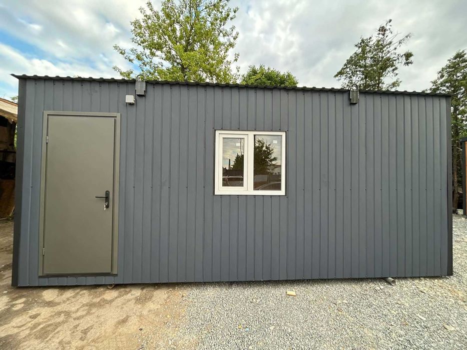 Вагончик Побутівка розмір 2.40х6.00м. на металевому каркасі.