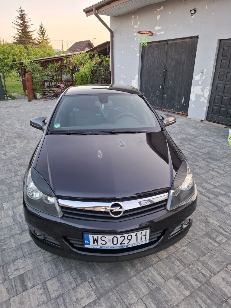 Opel Astra H  1.8 140km oryginał GTC.