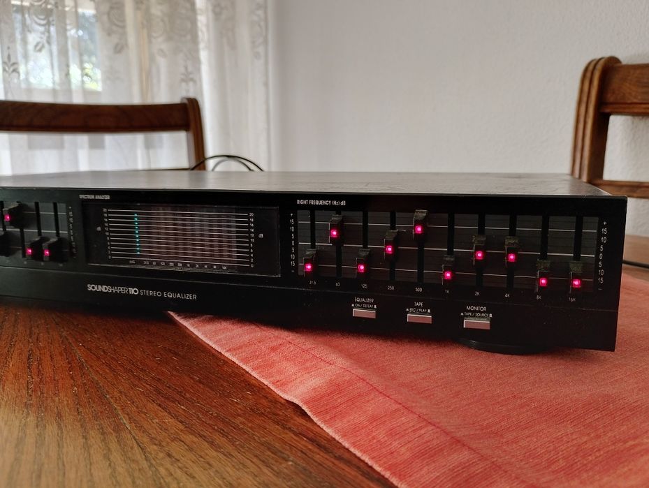 ADC SS-110 Sound Shaper Stereo Frequency Equalizer