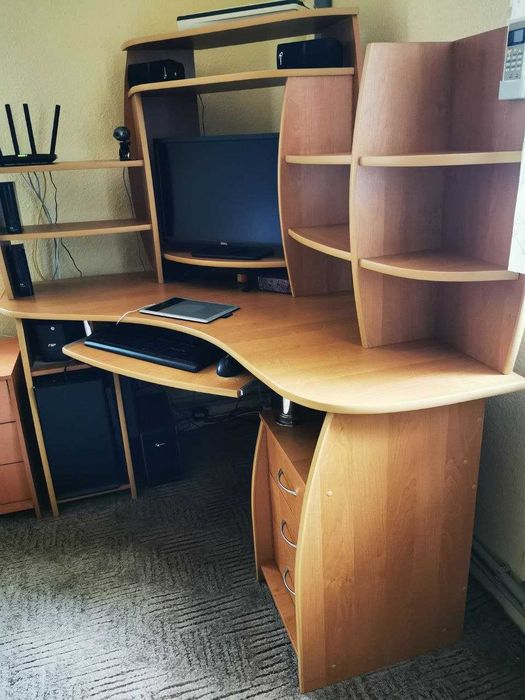 Стіл комп'ютерний кутовий б/у+ тумба