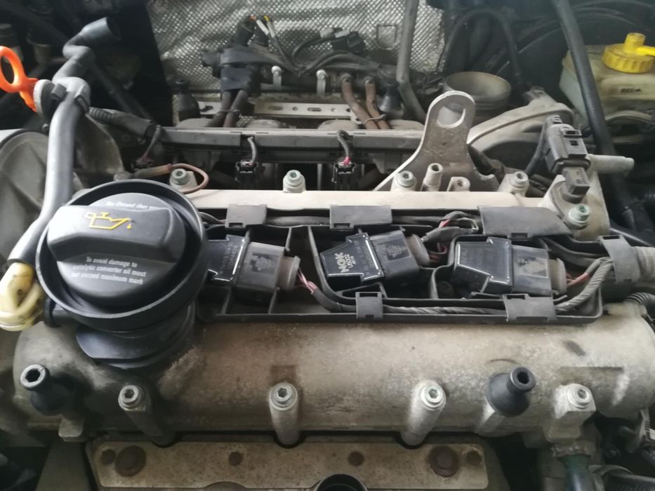 Sprzedam silnik 1.6  z seat Leon