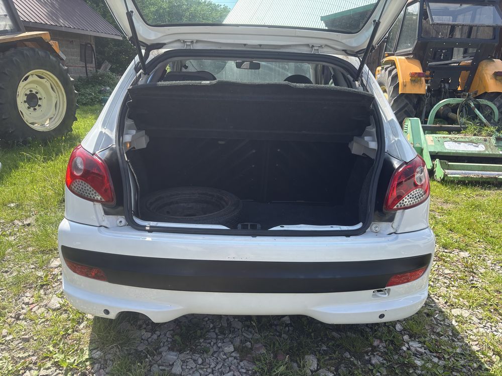 Peugeot 206+ 1.4 hdi 2010