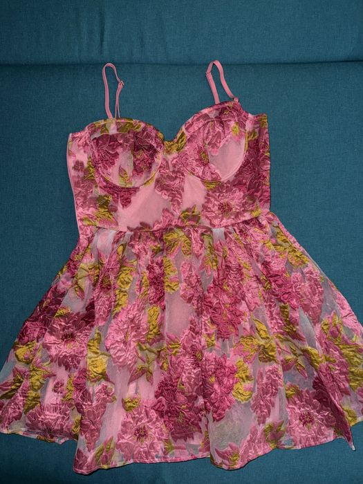 Продам нову сукню від ПЛТ