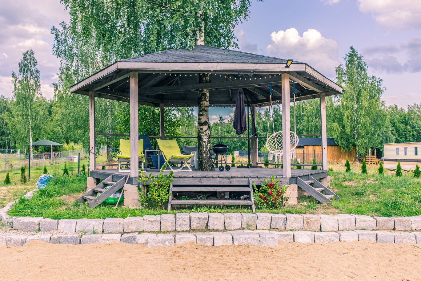 Całoroczny  domek nad jeziorem