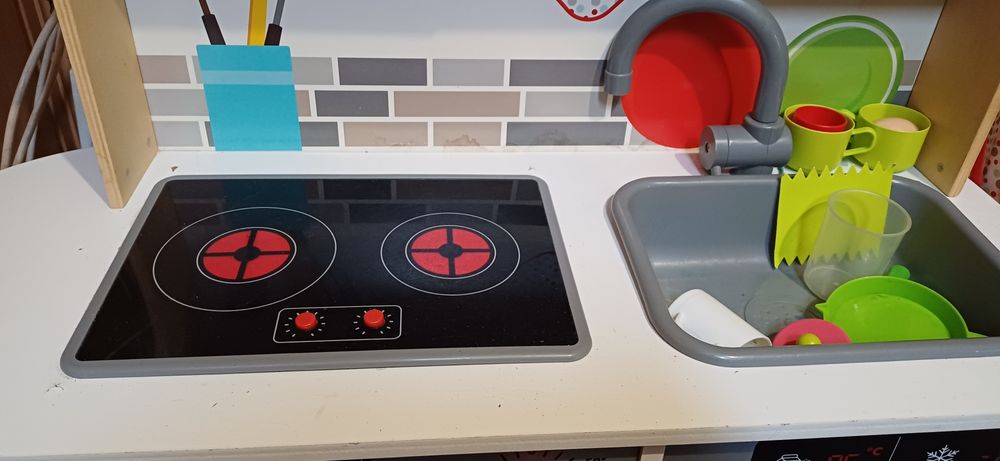 Kuchenka dziecięca lidl z wyposarzenien