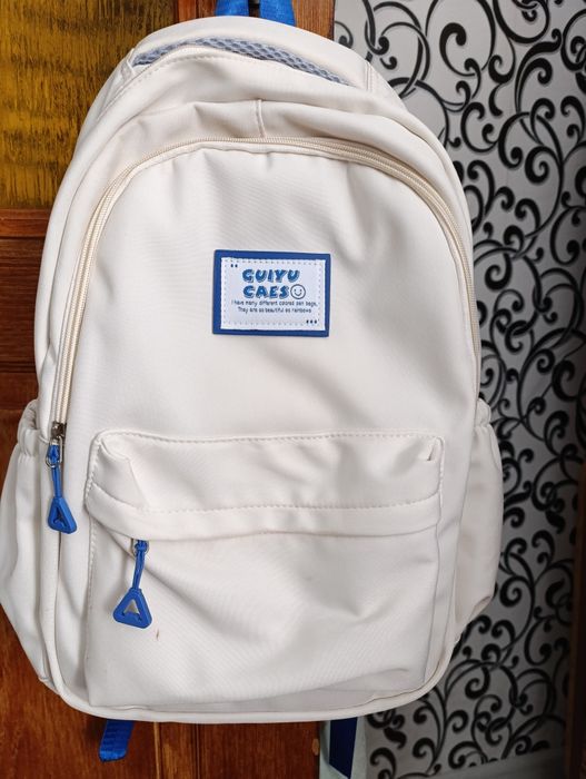 Жіночий рюкзак продам