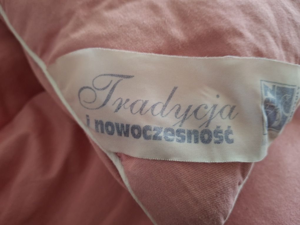 Kołdra puchowa 160x200.