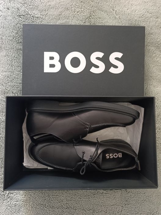 Sapatos tamanho 41 Hugo Boss