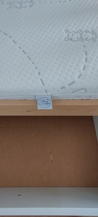 Łóżko dziecięce z szufladą i barierką plus materac 160