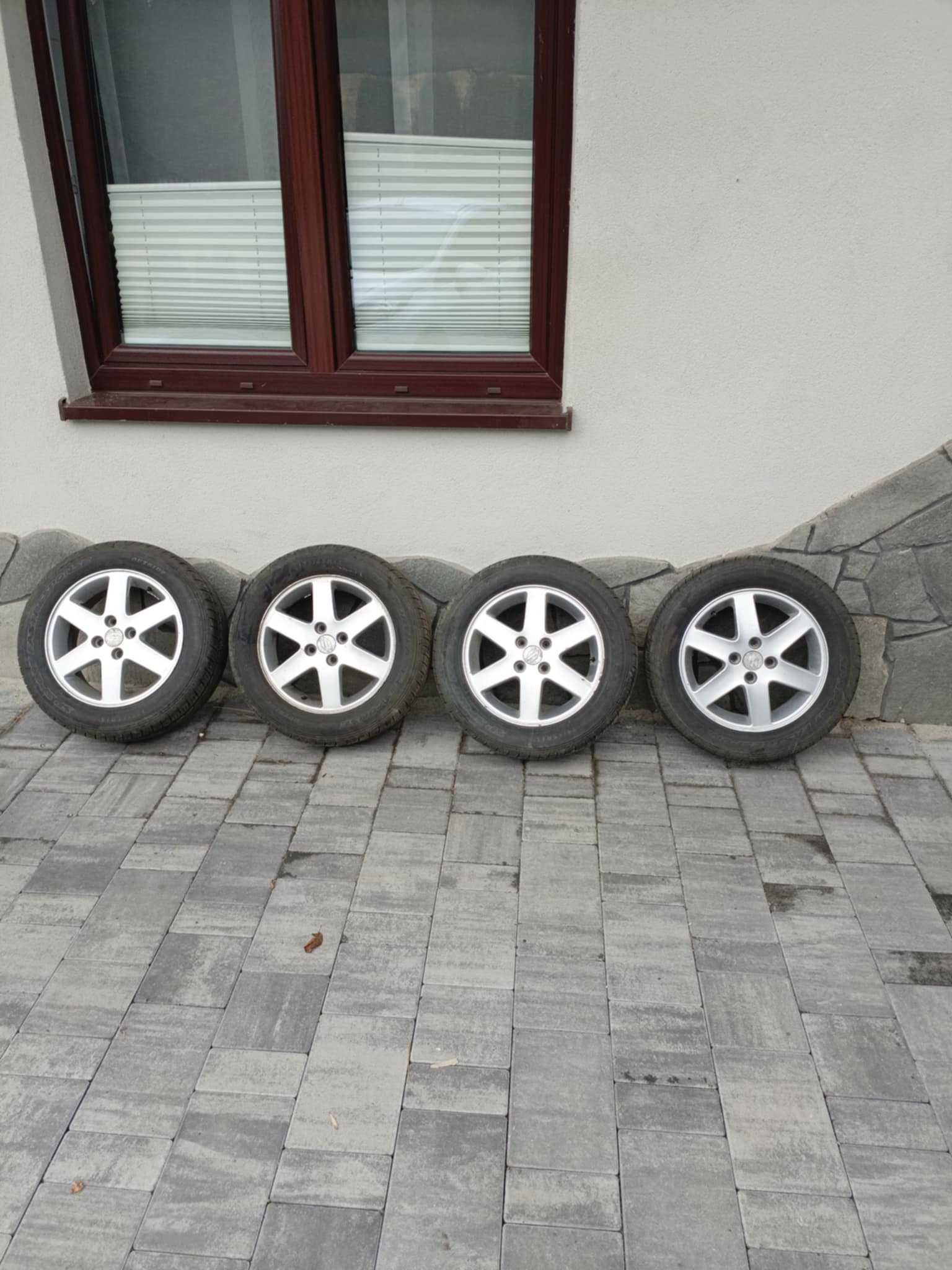Alufelgi 14" 4x100 oponami letnimi