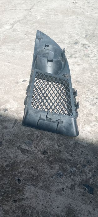 Решітка в бампер FIAT DOBLO