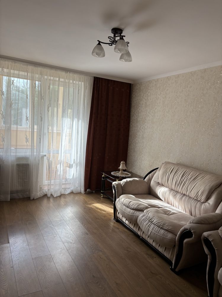 Оренда 1к квартири (Озерна)