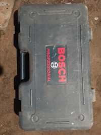 Продам перфоратор отбойный молоток Bosch GSH 11 E