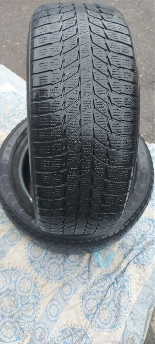 Зимові шини,в гарному стані.