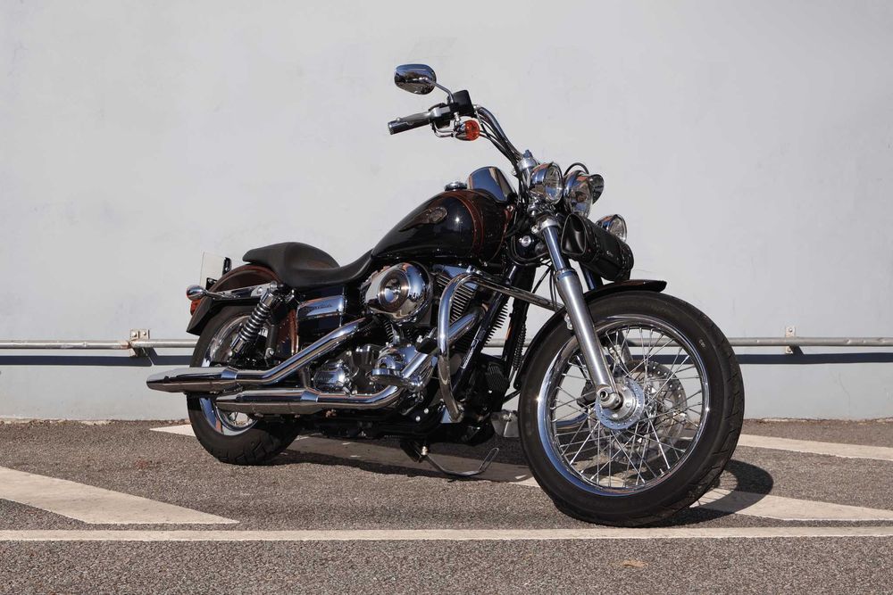 Harley-Davidson Wide Glide 100.º Aniversário