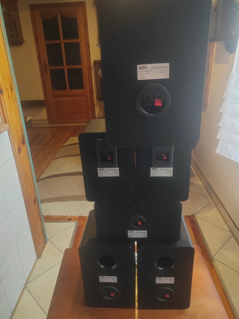 Zestaw kina domowego firmy AEG model DVD 4618 HC