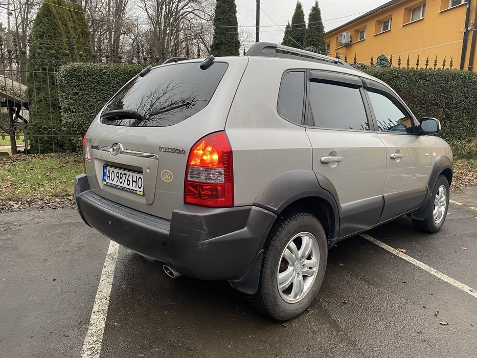 Продам Hyundai Tucson 2007