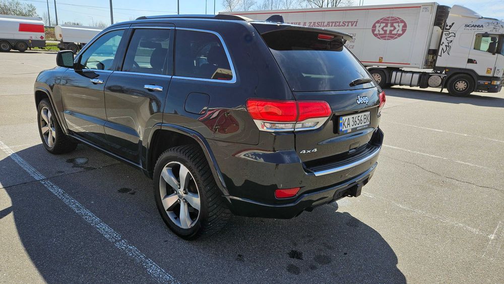 ПРОДАМ Jeep Grand Cherokee 5.7 HEMI на пневмі 2014