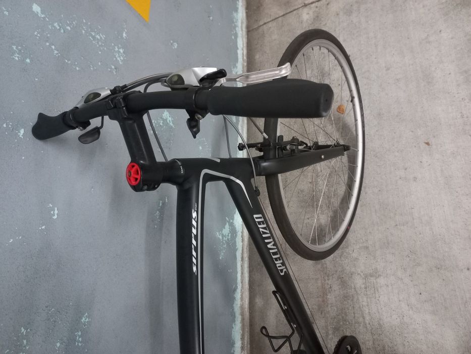 Bicicleta specialized sirrus
