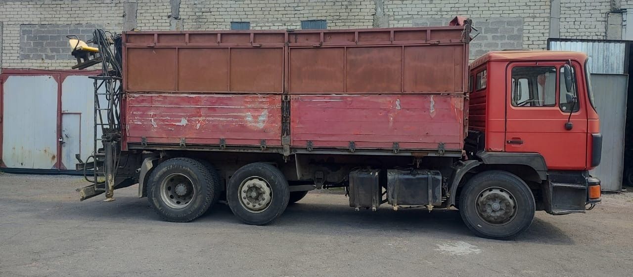 MAN 24.362 самосвал маніпулятор