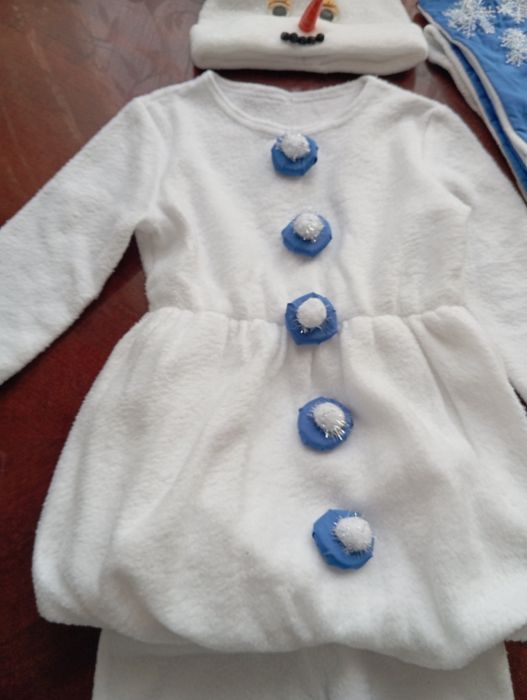 Костюм новогодний снеговик на утренник 3-5 лет