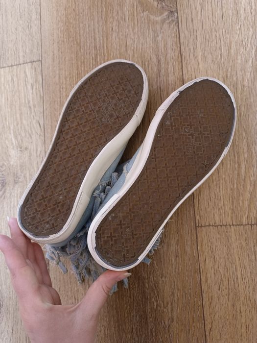 Продам джинсові сліпони