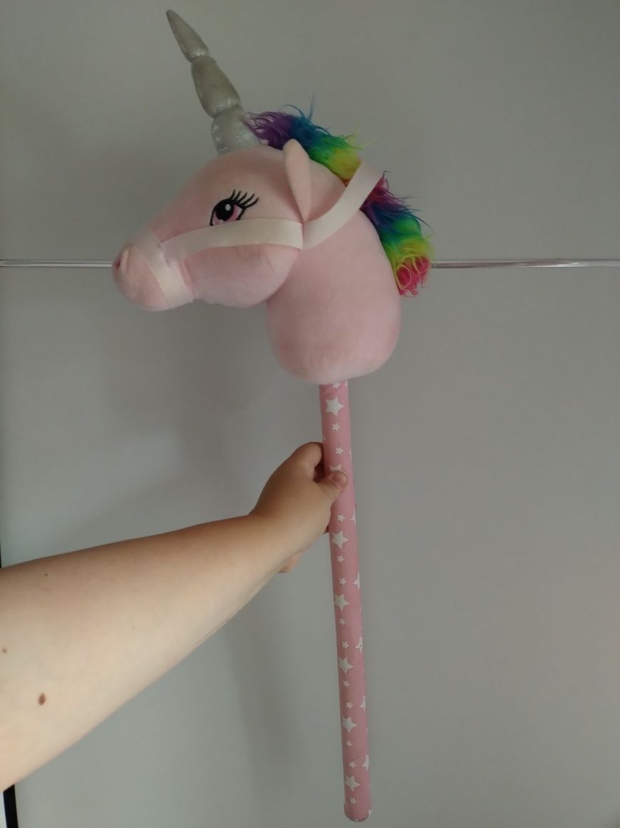 Koń na patyku hobby horse dla dzieci