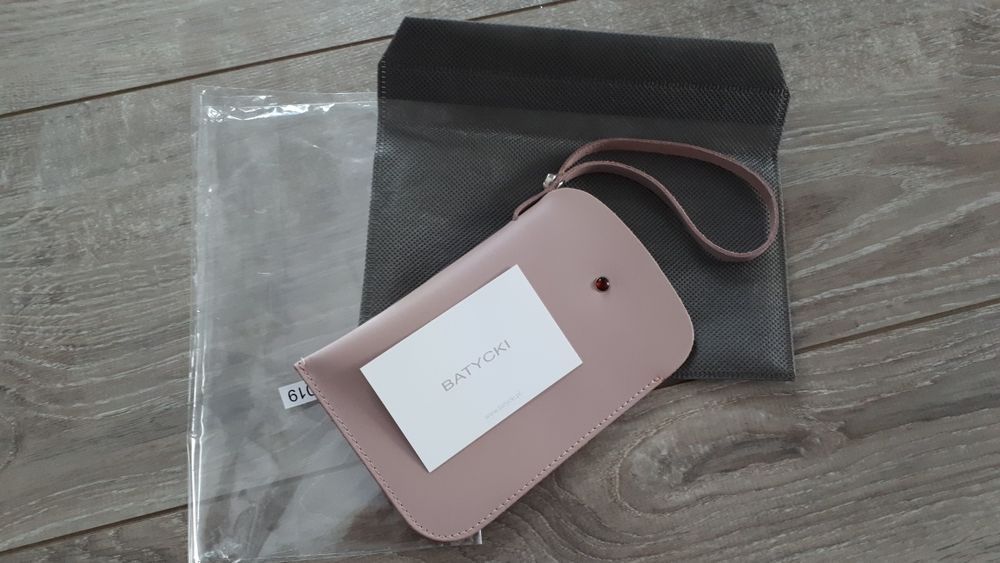 Skórzane etui Batycki na telefon