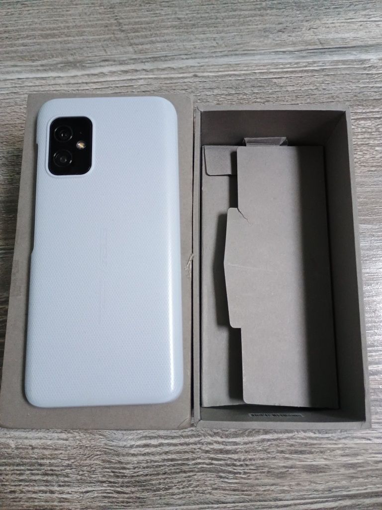 Asus ZenFone 8 8/128 GB Srebrny