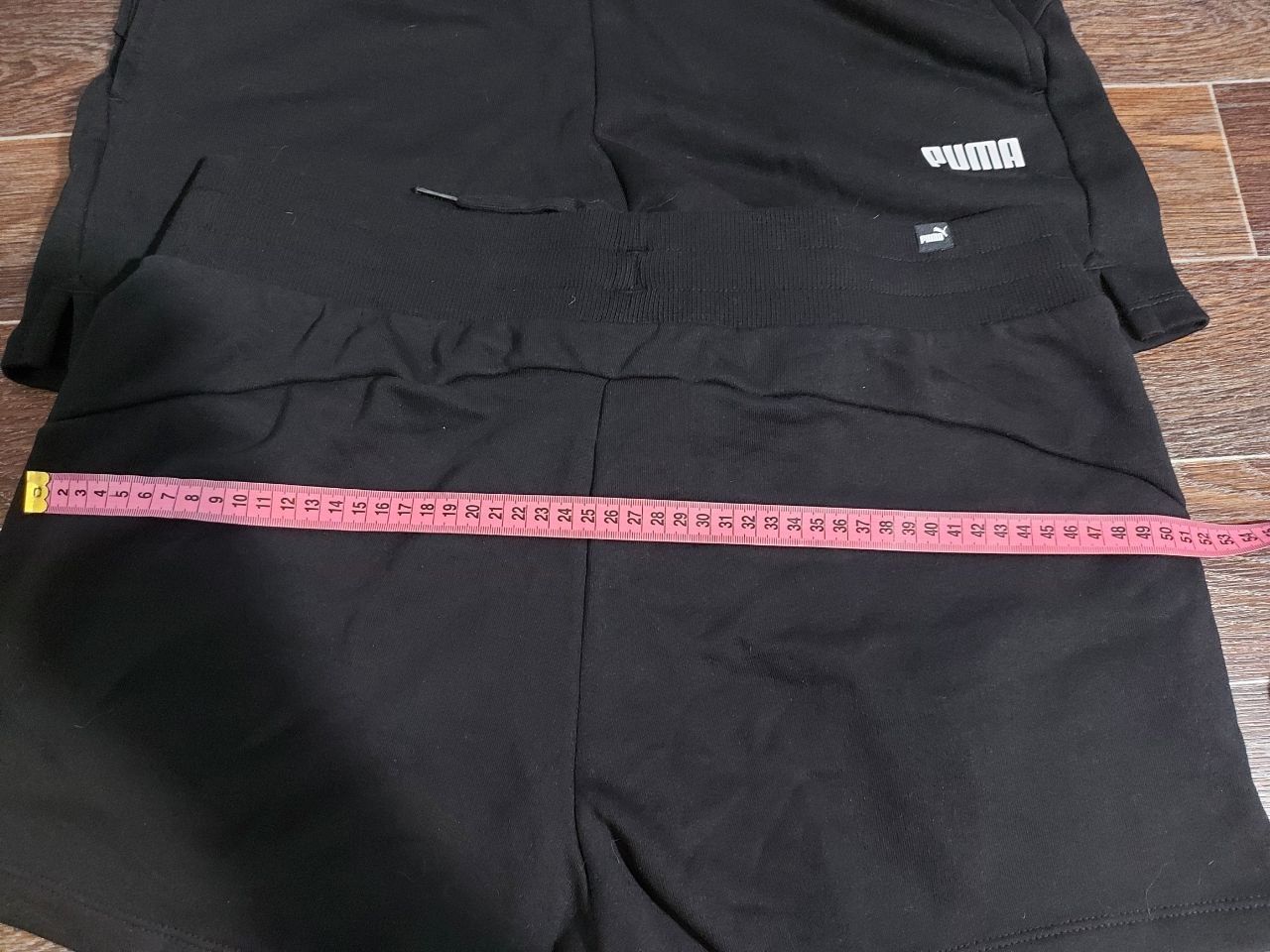 Puma  шорти чорні