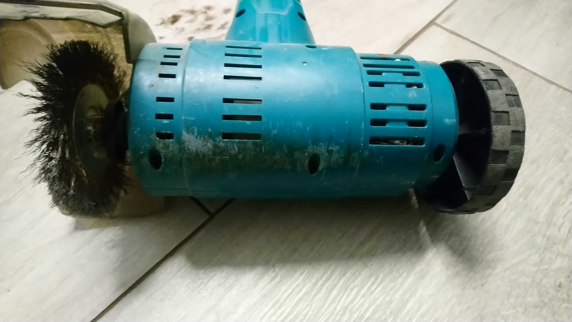 Vander VCB740 Czyszczarka do kostki brukowej