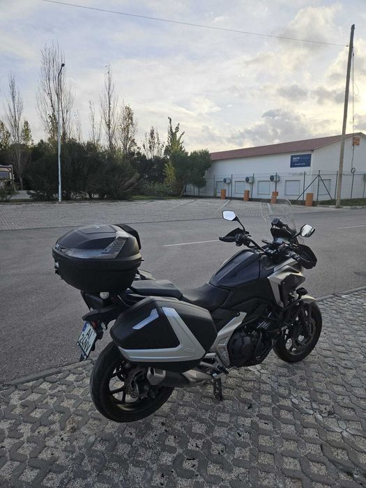 Honda NC750X DCT