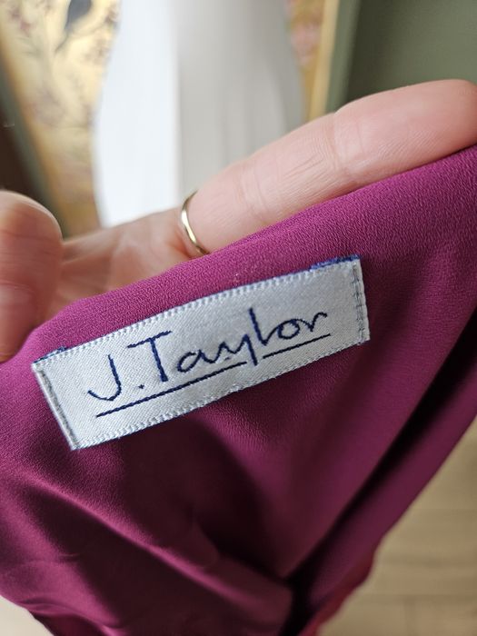 Długa sukienka damska boho we wzory – elegancja i wygoda L/XL