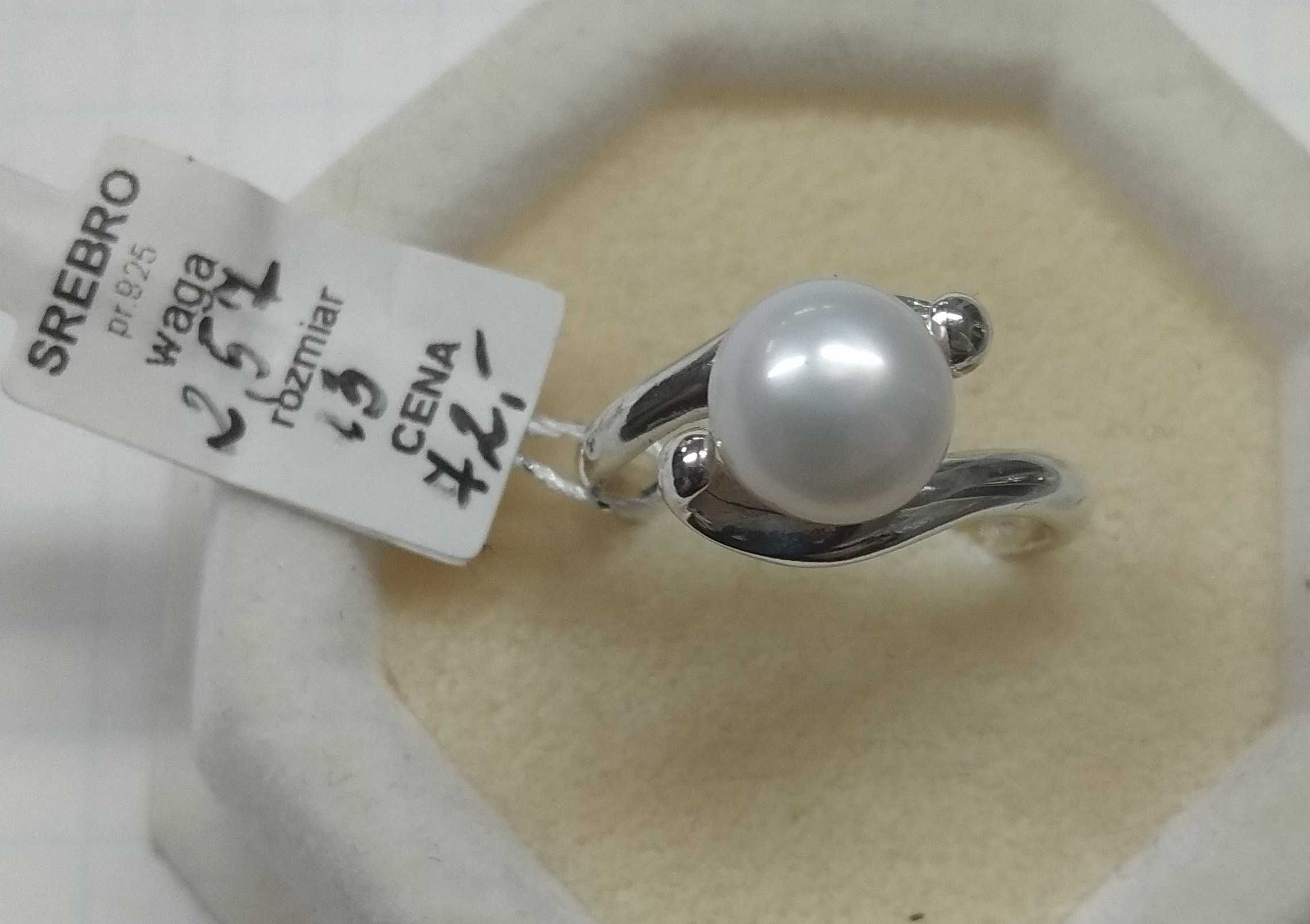 Pierścionek Naturalna Perła Srebro 925 NOWE r.13