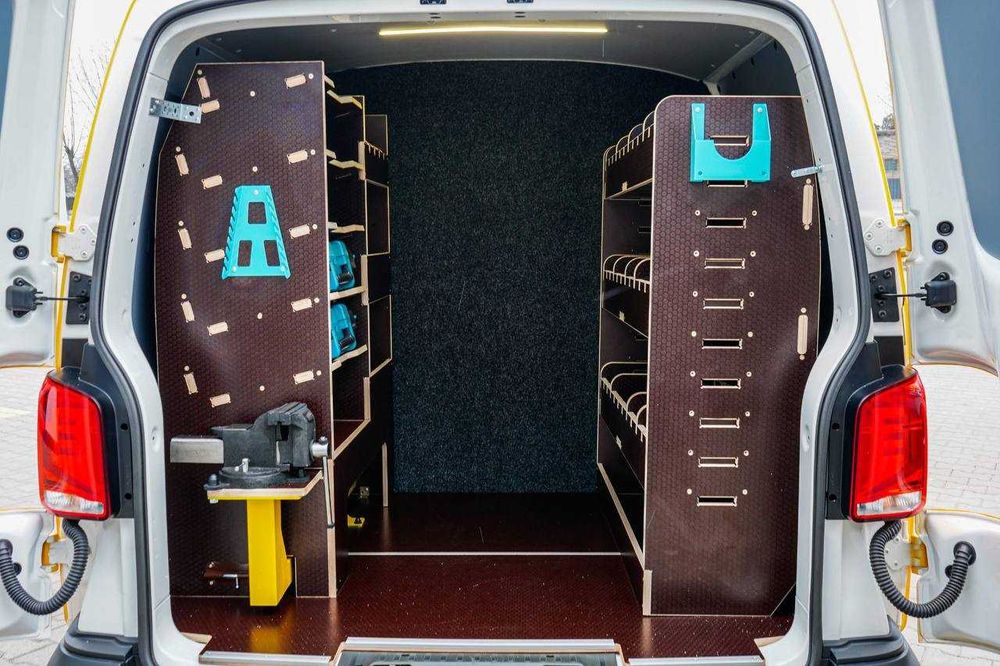 Виготовлення стелажів та стелажних систем для ваших авто.