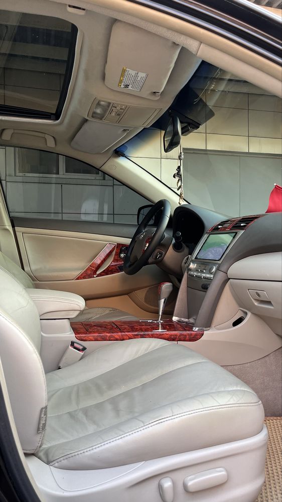 Camry 40. XLE 3.5 газ бенз