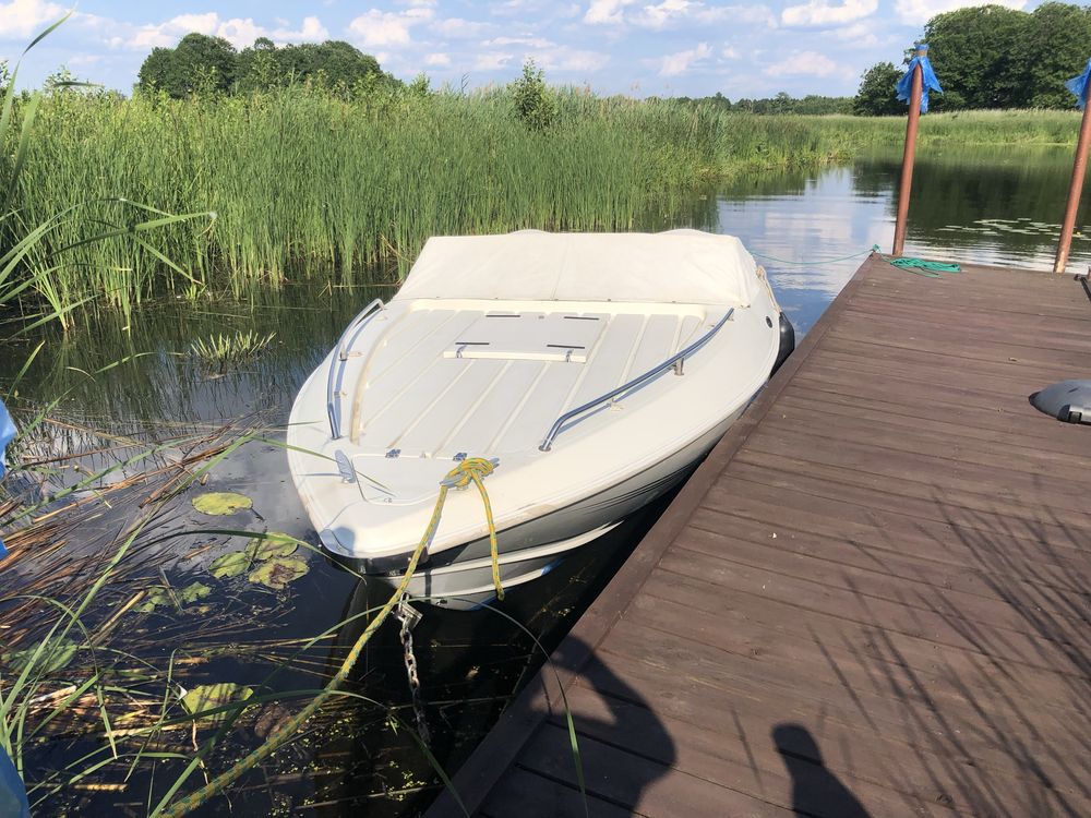 Łódź motorowa, motorówka 22stopy Honda zaburtowy, 6-7 osobowa Zegrze