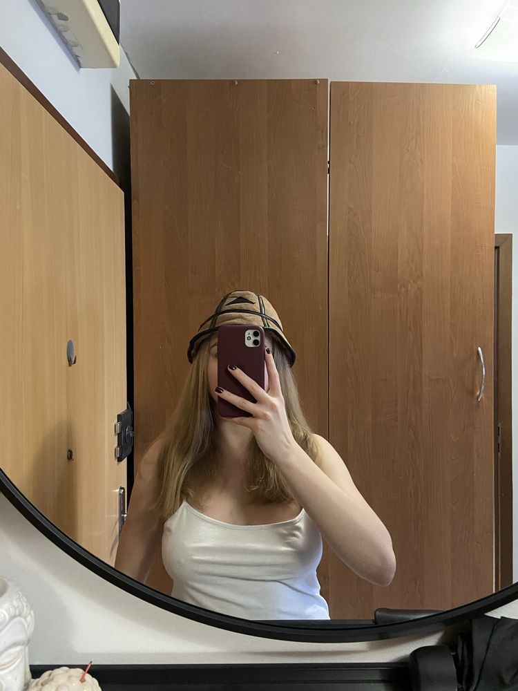 Zamszowa czapka Vintage w stylu bucket hat