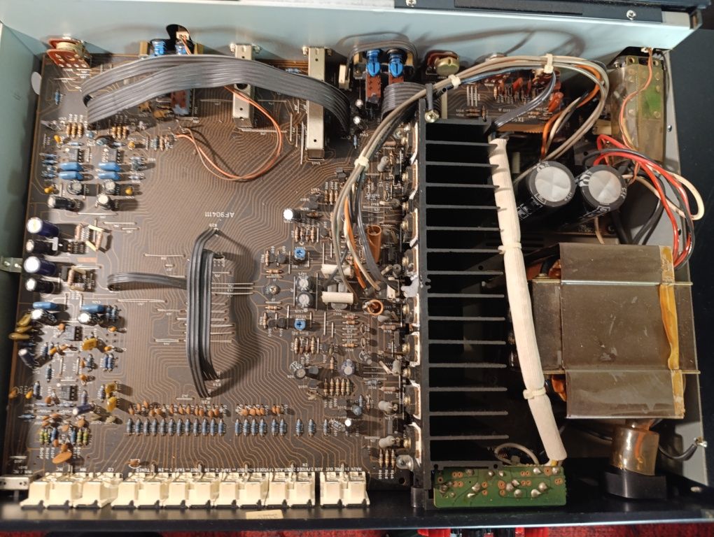 Wzmacniacz dual CV 5650